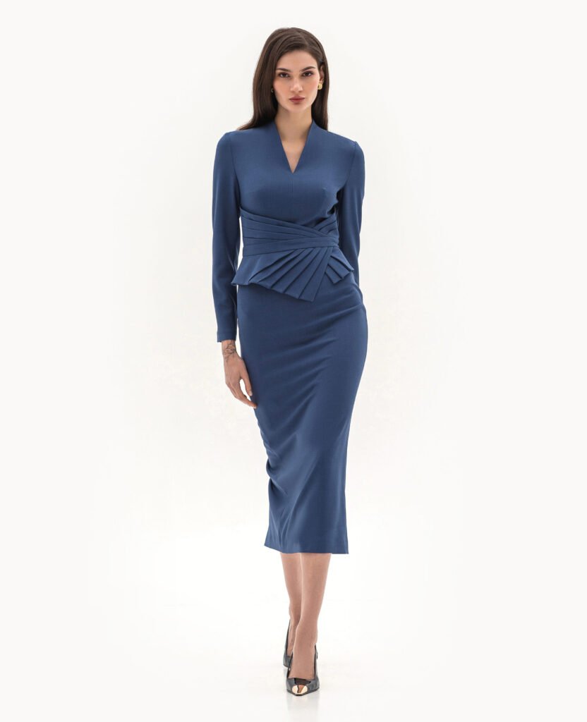 платье (голубой)